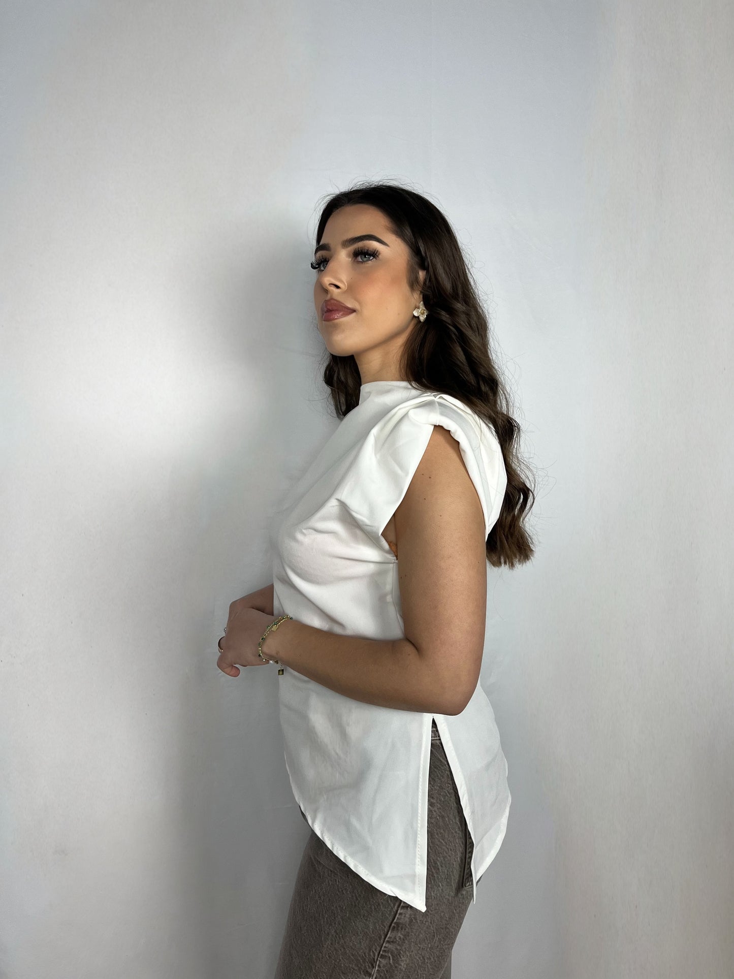 Top Ella